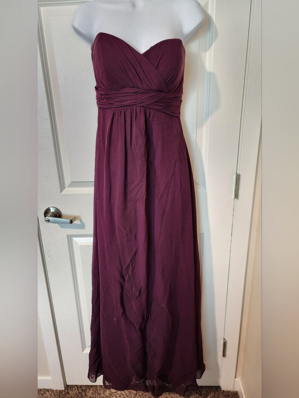 Pretty Maids Plum Strapless Chiffon Bridesmaid Formal Gown Size 10